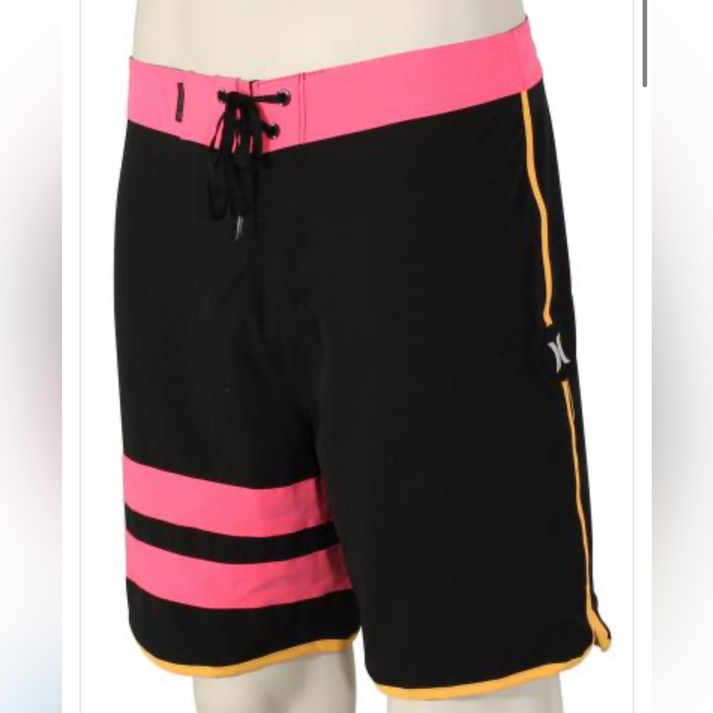 Hurley Phantom Block Party Solid 18" Boardshorts - Hyper Pink Size 27 Men’s
